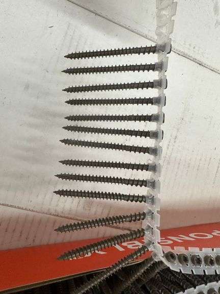 2 1/2" Collated Composite Brown Screw