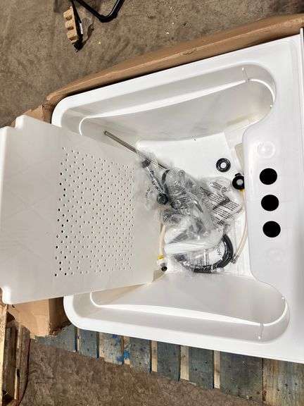 Glacier Bay Worker Center LaunDry Sink