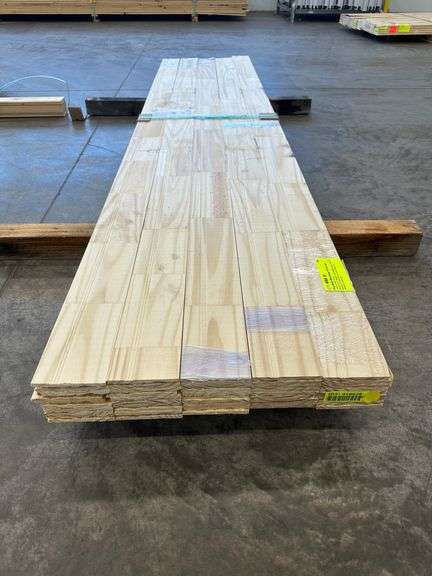 Pine Base Moulding 3/8"x4"x8'
