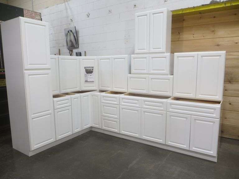Newport White Kitchen Cabinet Set 12'x12'