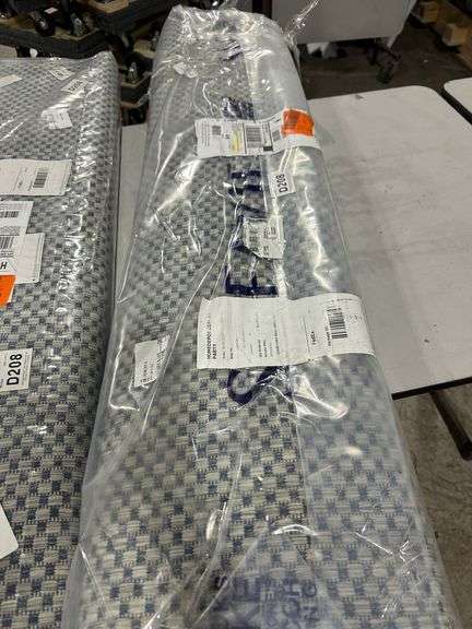 SAFAVIEH Courtyard Gray/Navy Solid Indoor/Outdoor Patio Area Rug