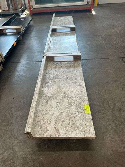 Laminate Countertops 12'