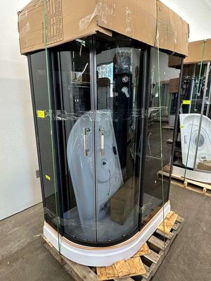 Black Luxury Shower 32"x47" RHD, Jetted, With Many Accessories