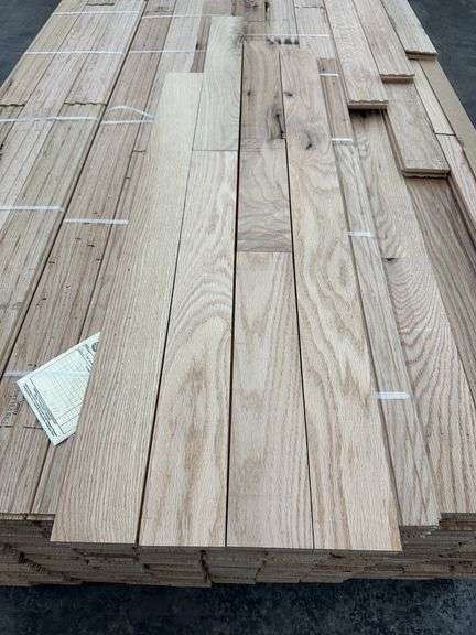 Red Oak Unfinished Hardwood Flooring 3/4"x3 1/4"