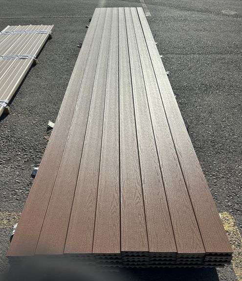 Elevate Canoe Composite Decking 5/4"x6"x20' GV