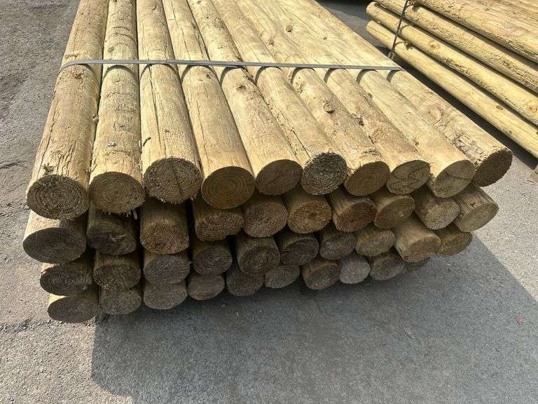 Pressure Treated Southern Yellow Pine Fence Post 4"x8'