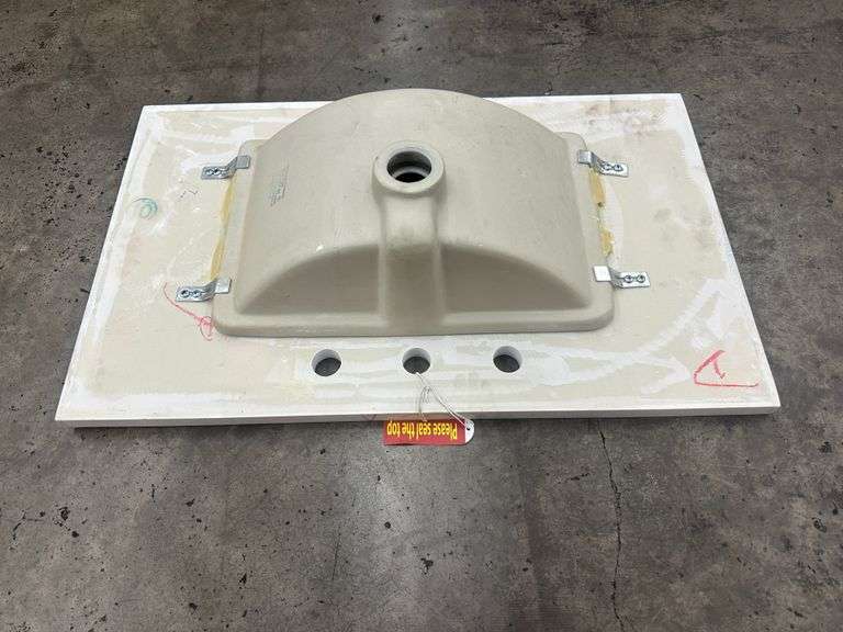 Granite Vanity Top 31" x 19" W/ Undermount Sink