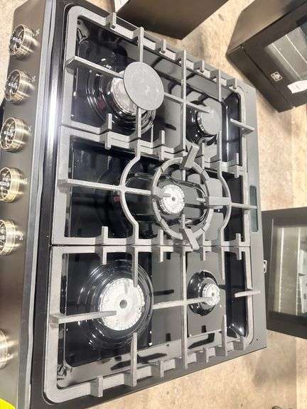 Forno Leonardo Espresso 30 in. Black Slide-in Gas Range 5-Burners