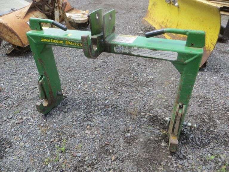 John Deere 3-Pt. Mount Quick Attach for Compact