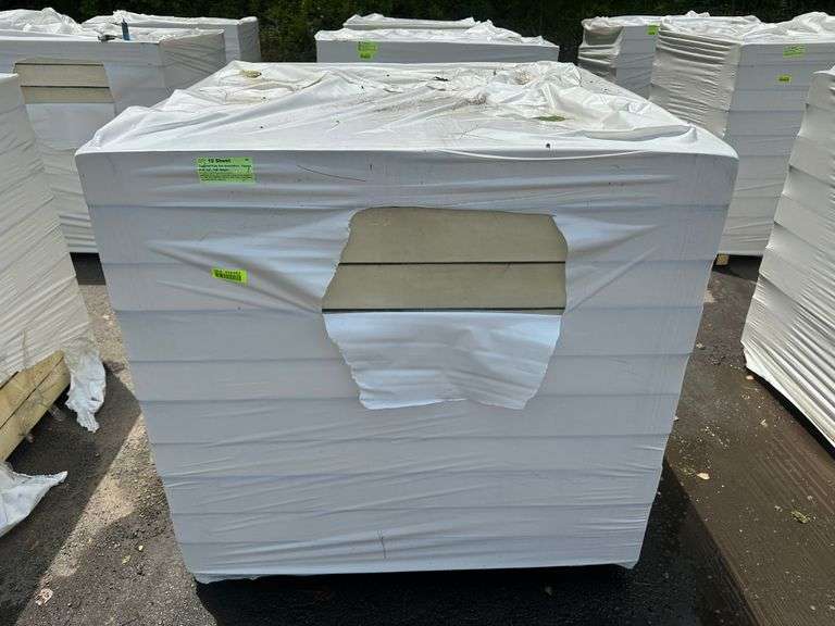 Tapered Poly Iso Insulation, Tapers 4"-4 1/2",1/8" Slope