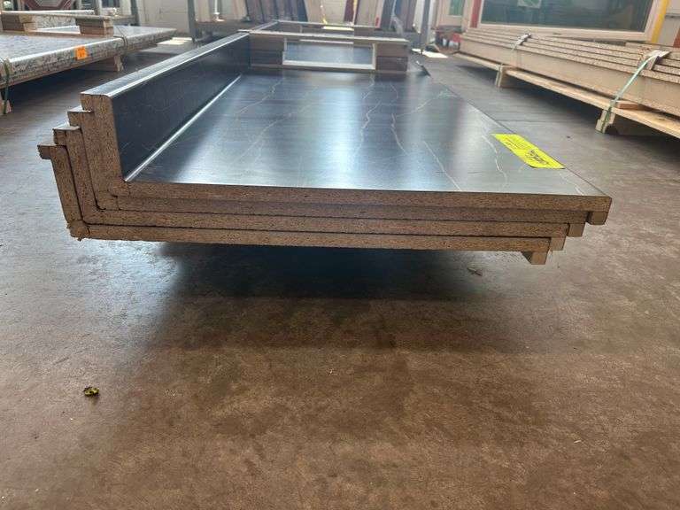 Laminate Countertops 12'