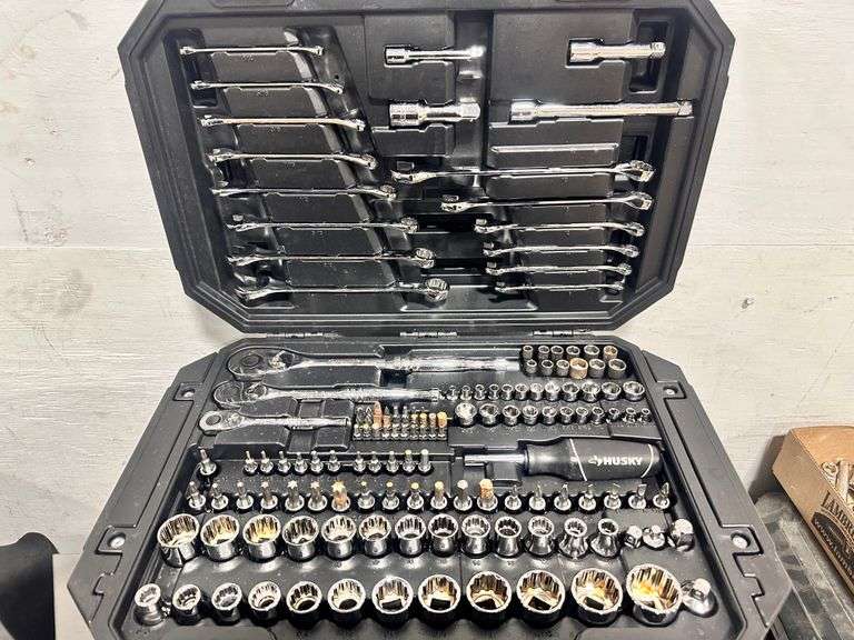 Husky Mechanics Tool Set (290-Piece)