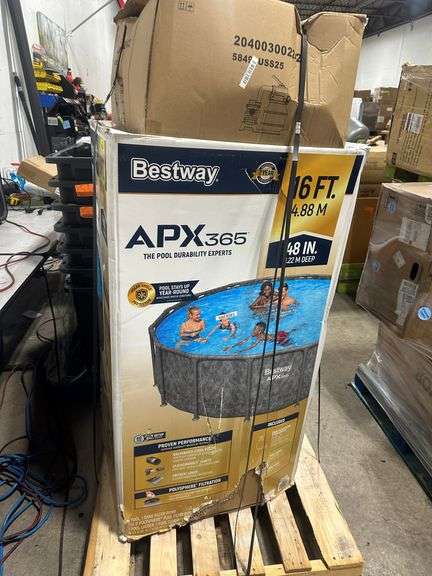 Bestway 16' 48" Deep Swimming Pool