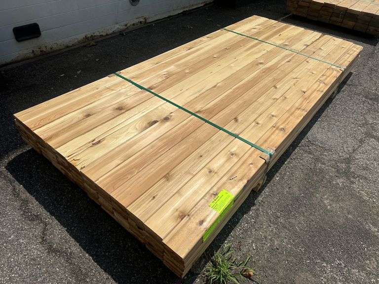 Western Red Cedar Decking 5/4"x4"x8'