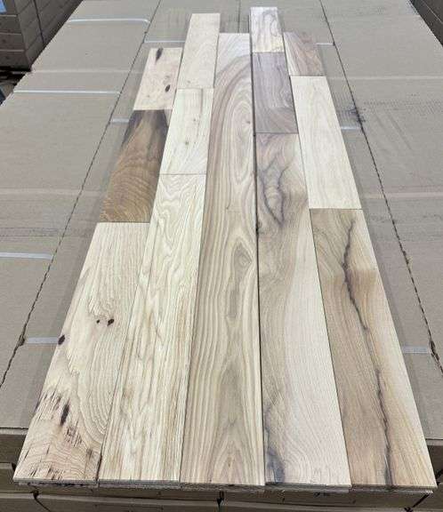 Natural Hickory Low Gloss 3/4"x3 1/4"xRL Prefinished Hardwood Flooring