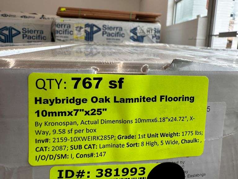 Haybridge Oak Laminated Flooring 10mmx7"x25"
