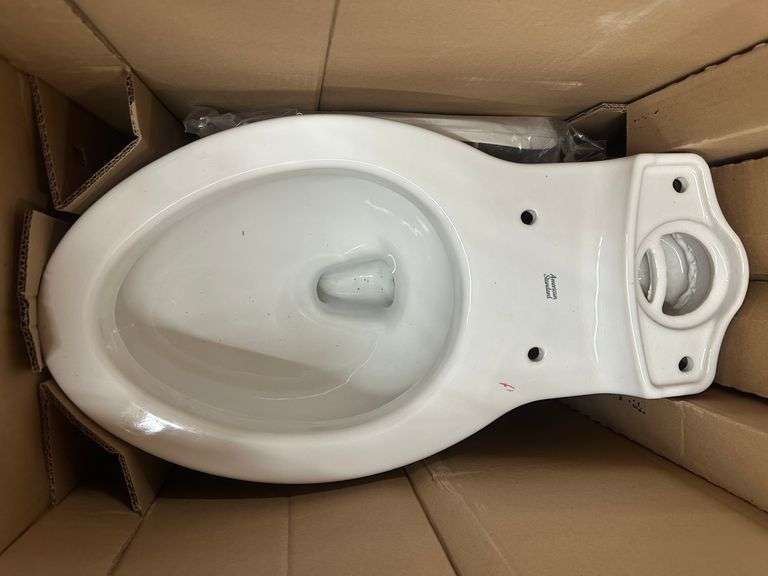 Champion 4, 2 Piece Elongated White Toilet