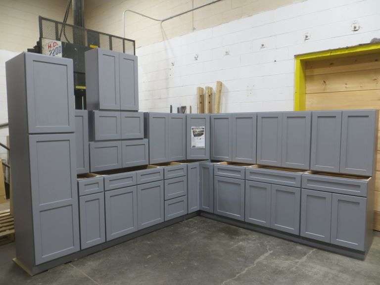Pacific Gray Kitchen Cabinet Set 12'x15'