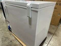 Vissani 8.8 cu. ft. Convertible Chest Freezer