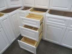 Newport White Kitchen Cabinet Set 12'x12'