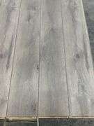 Anniston Oak Laminate Flooring  7MMx8"x51"