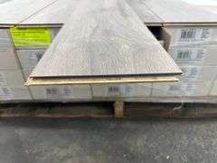 Anniston Oak Laminate Flooring  7MMx8"x51"