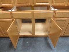 Regal Oak Kitchen Cabinet Set 12'x15'