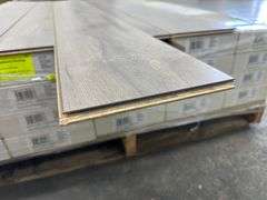 Anniston Oak Laminate Flooring  7MMx8"x51"