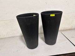 Veradek,Demi 26 in. Black Round Plastic Planter (2x$)