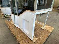 Black Luxury Shower/Tub 32"x60" LHD Jetted, With Many Accessories