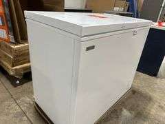 Vissani 8.8 cu. ft. Convertible Chest Freezer