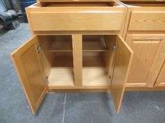 Regal Oak Kitchen Cabinet Set 12'x15'