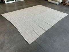 Area Rug 9'x12'