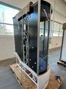 Black Luxury Shower/Tub 32"x60" LHD Jetted, With Many Accessories