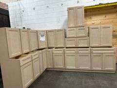 Sonona Wheat Kitchen Cabinet Set 12'x12'