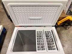 Vissani 7.0 cu. ft. Manual Defrost Chest Freezer