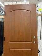 Medium Walnut, Ext Fiberglass, 200PP Plank Panel W/Clavos, 36"x80" RH