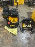 3400 PSI 2.5 GPM Gas Cold Water Pressure Washer