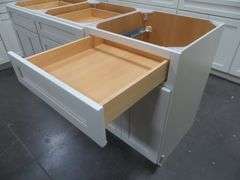 Arcadia Linen Kitchen Cabinet Set 10'x16'x10'