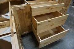 Frontier Shaker Kitchen Cabinet Set 10'x14'x10'
