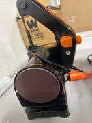 WEN Belt Sander with sanding Disc