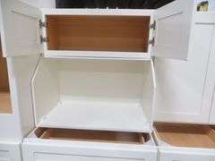Arcadia Linen Kitchen Cabinet Set 10'x16'x10'
