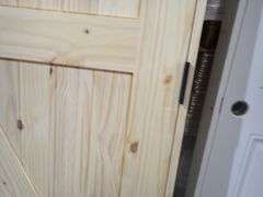 Unassembled Interior Knotty Pine Door 30"x80" LH