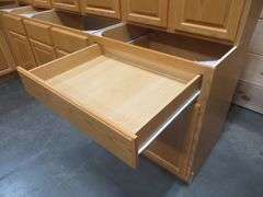 Regal Oak Kitchen Cabinet Set 12'x15'