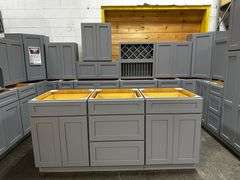 Pacific Gray Kitchen Cabinet Set 10'x16'x10'