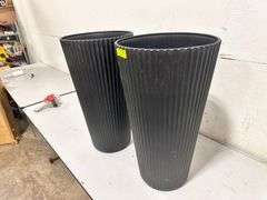 Veradek,Demi 26 in. Black Round Plastic Planter (2x$)