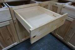 Frontier Shaker Kitchen Cabinet Set 10'x14'x10'
