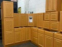 Regal Oak Kitchen Cabinet Set 12'x12'