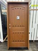 Medium Walnut, Ext Fiberglass, 200PP Plank Panel W/Clavos, 36"x80" RH