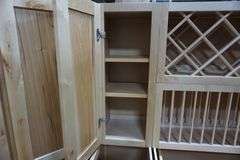 Frontier Shaker Kitchen Cabinet Set 10'x14'x10'